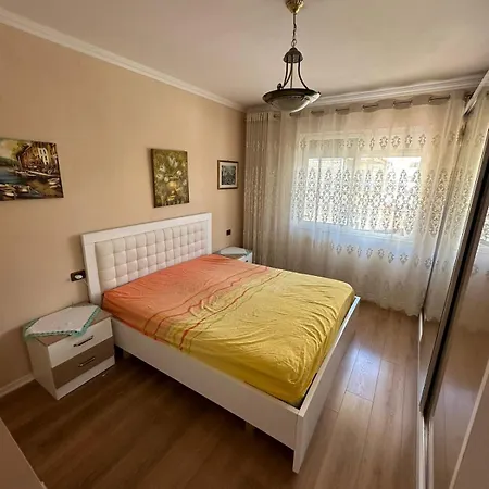 Apartament *